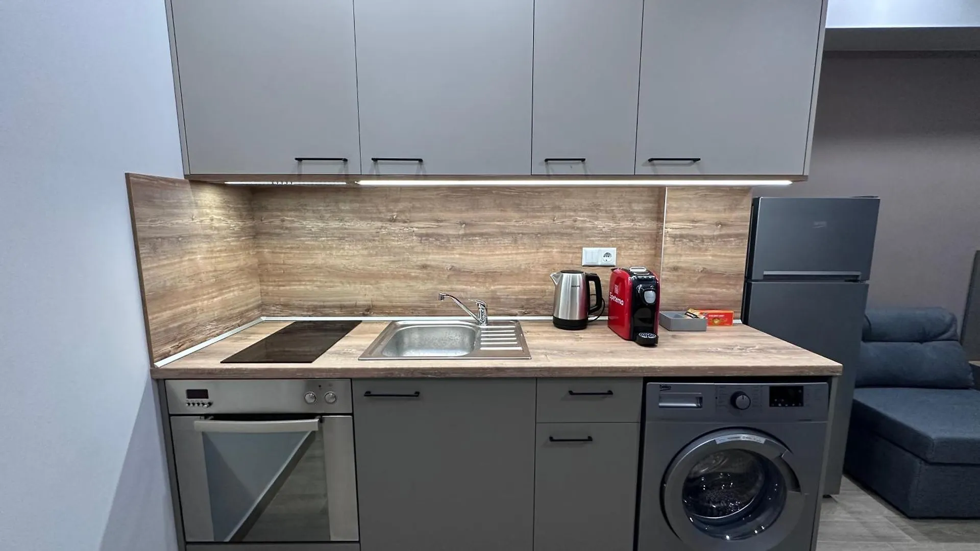 Студио Комфорт Бургас Център Apartman Burgasz
